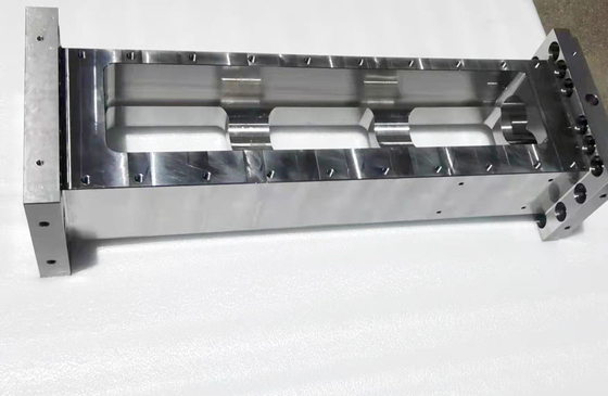 石油化学産業の双生児ねじ押出機ねじはZSK350を突進する